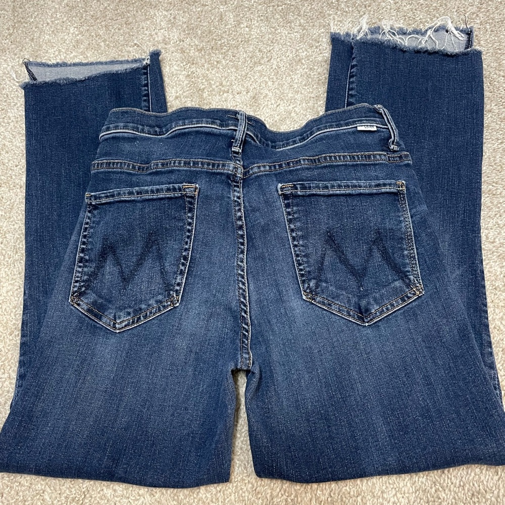 MOTHER Insider Crop Step Fray Teaming Up